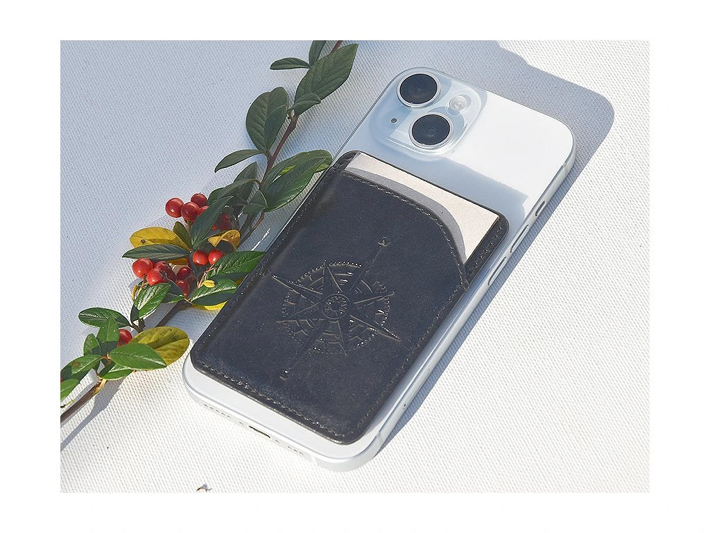 Portfel MagSafe "Róża wiatrów" czarny
