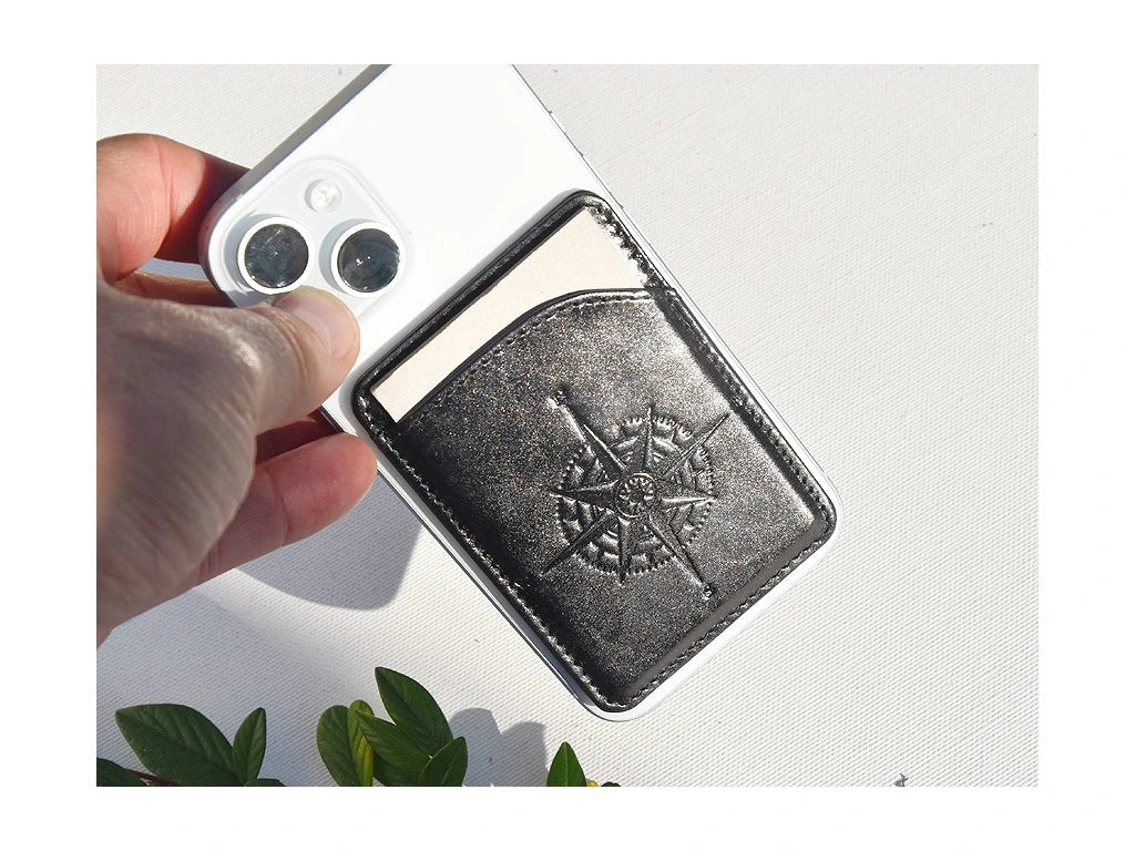 Portfel MagSafe "Róża wiatrów" czarny
