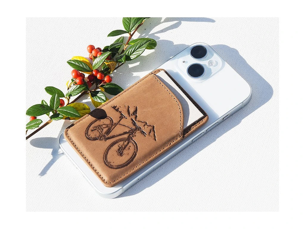 Portfel MagSafe "Rower górski" brązowy