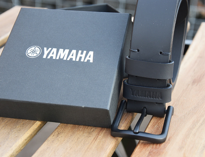 Skórzany pasek "Yamaha" czarny z czarną klamrą