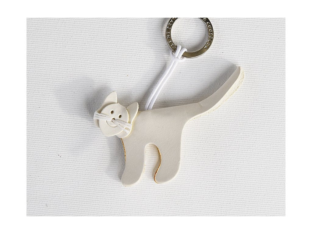 Skórzany ornament "kotek biały"