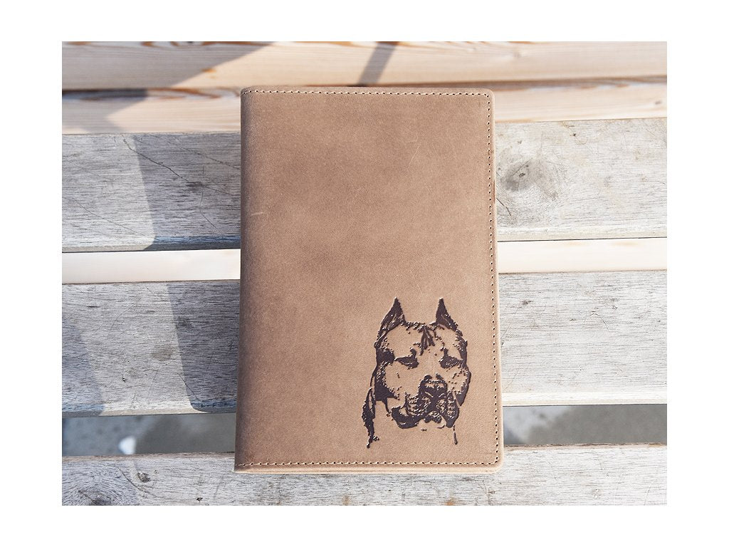Etui na paszport dla psa 105 "Pitbull"